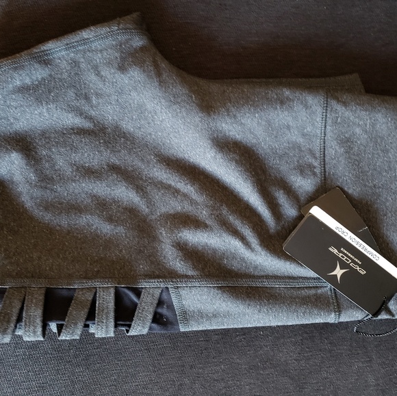 Express Pants - Express Core crop compression pants